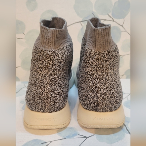 Vince Tyra Grey Knit Sock shoe size 8.5 - Picture 4 of 9
